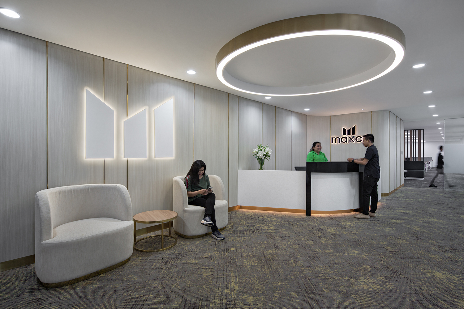 Maxco futures office main entrance holding area design
